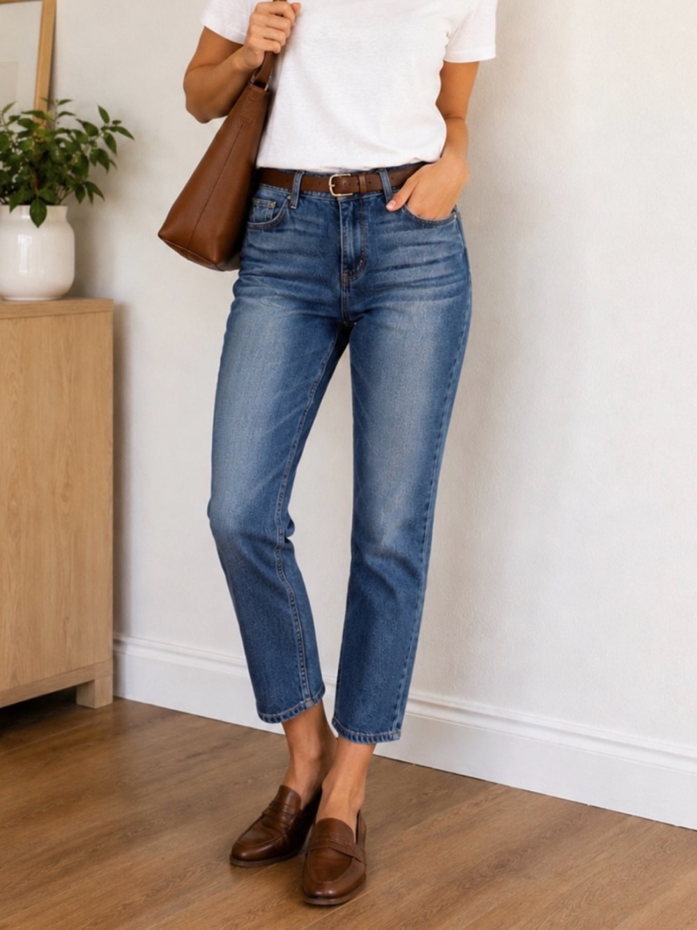 PAIGE Women’s Jimmy Crop Blue Ankle Jeans Size 28 Minimalist 90’s Quiet Luxury
